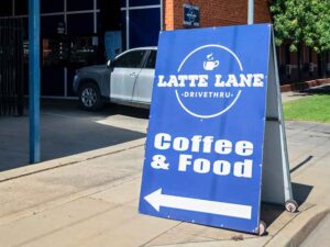latte-lane-drive-through-coffee-and-food-echuca-the-cal